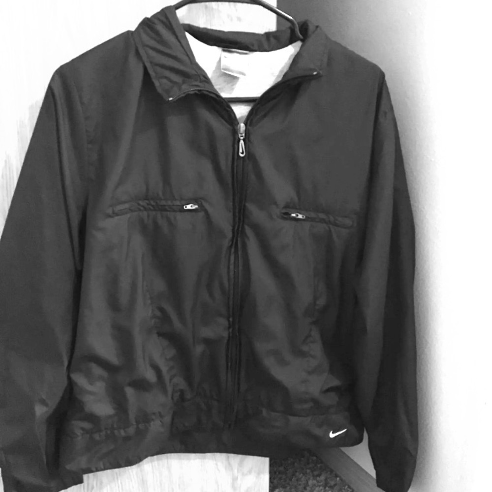 Nike windbreaker